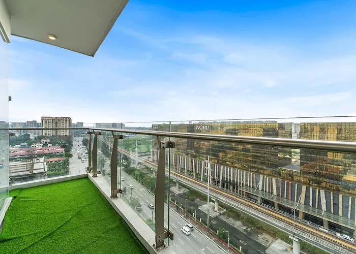 Elegant 2br View Near Of Dreams, Okada, Solaire, Parqal, Ayala Malls, Moa, And Airport Manila
